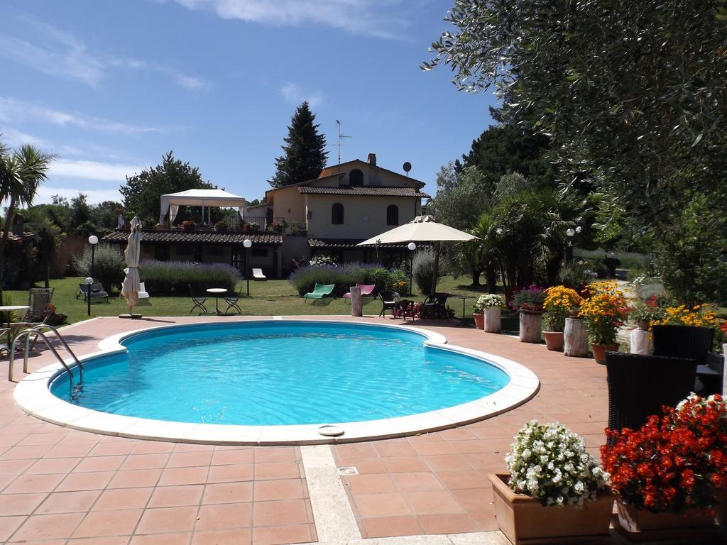 Agriturismo San Giacomo Питиляно Стая снимка